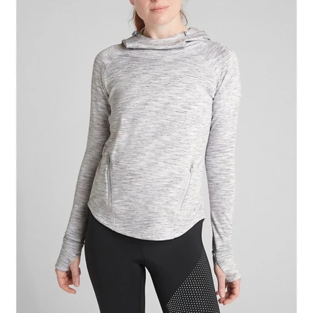 GapFit Women’s Orbital Fleece Hoodie Gray Matter Fitted Hoodie Size Medium​​​​​ - Picture 2 of 12